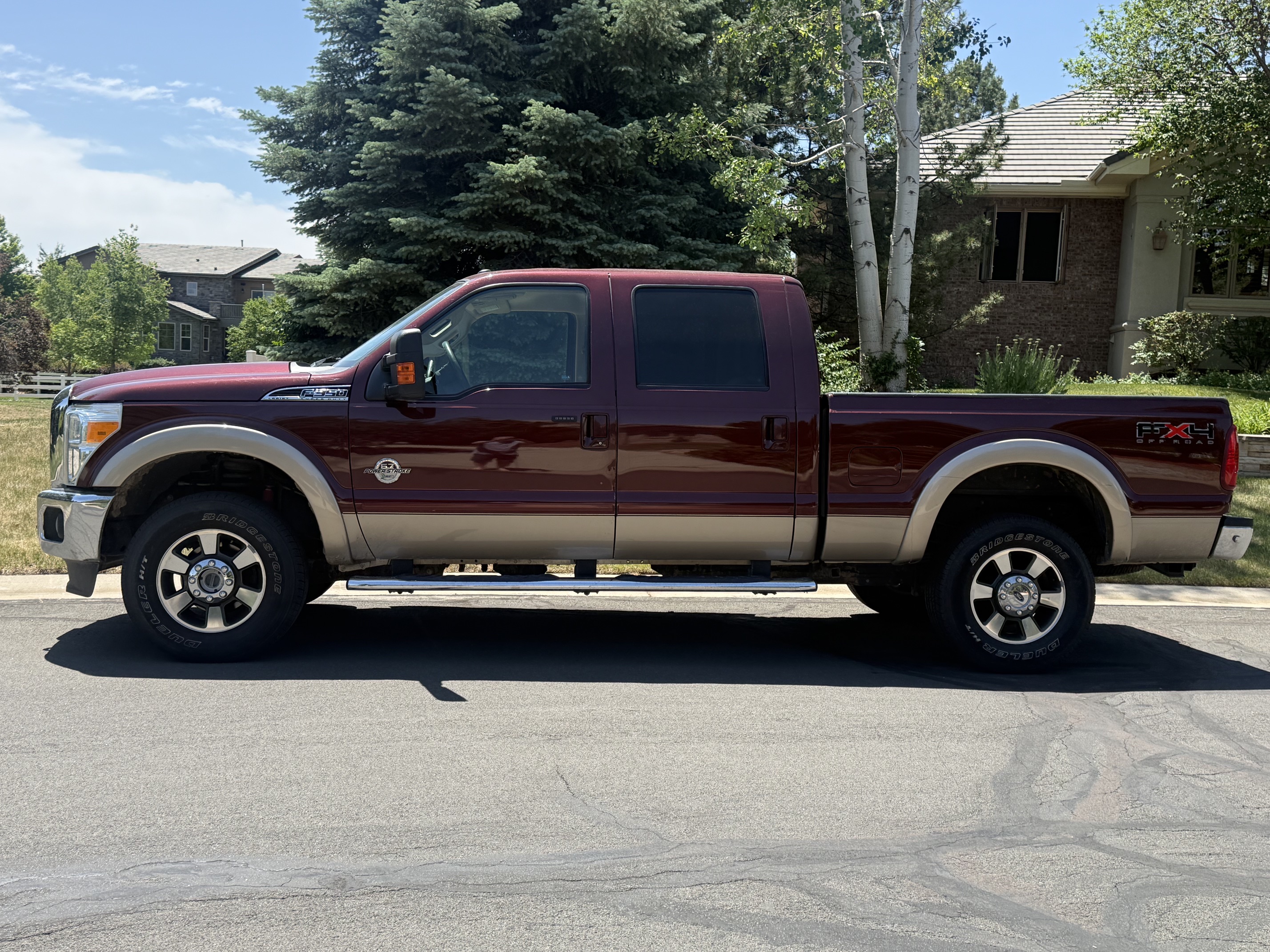 Used 2011 Ford F350 Lariat w/ Lariat Interior Pkg AWD/4WD image 1