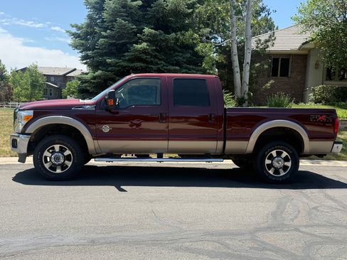 Used 2011 Ford F350 Lariat w/ Lariat Interior Pkg AWD/4WD image 1