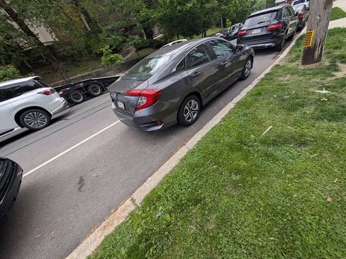 Used 2017 Honda Civic LX image 2