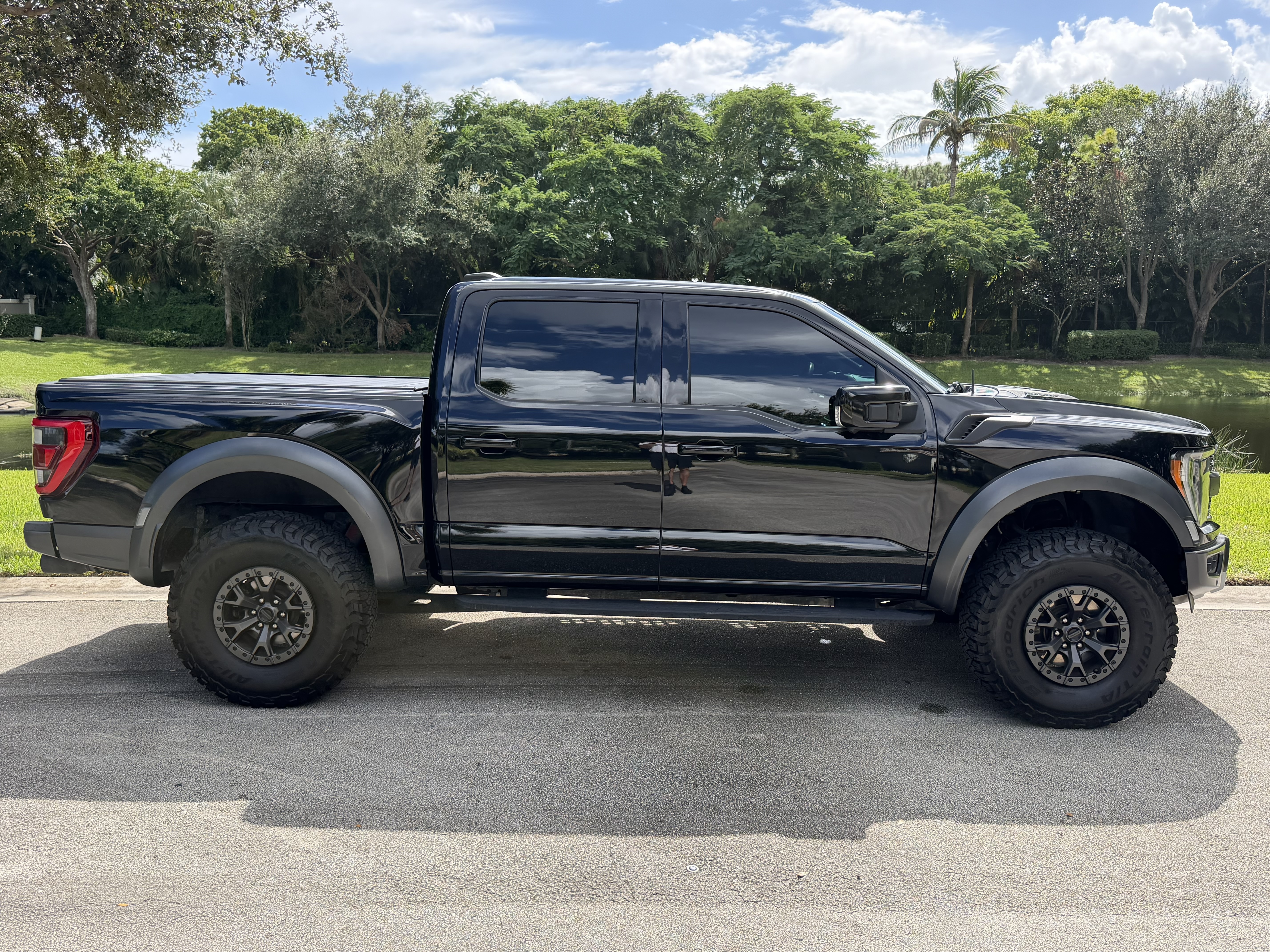 Used 2021 Ford F150 Raptor w/ Raptor 37 Performance Package AWD/4WD image 5