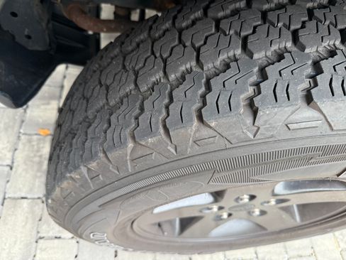 Used 2016 Jeep Wrangler Sport image 9