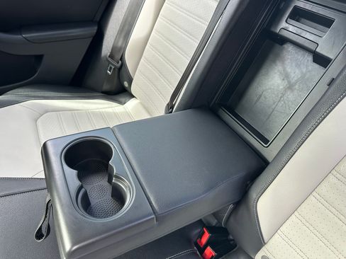 Used 2016 Volkswagen Jetta Sport image 8