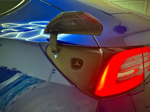 Used 2022 Tesla Model 3 Long Range image 9