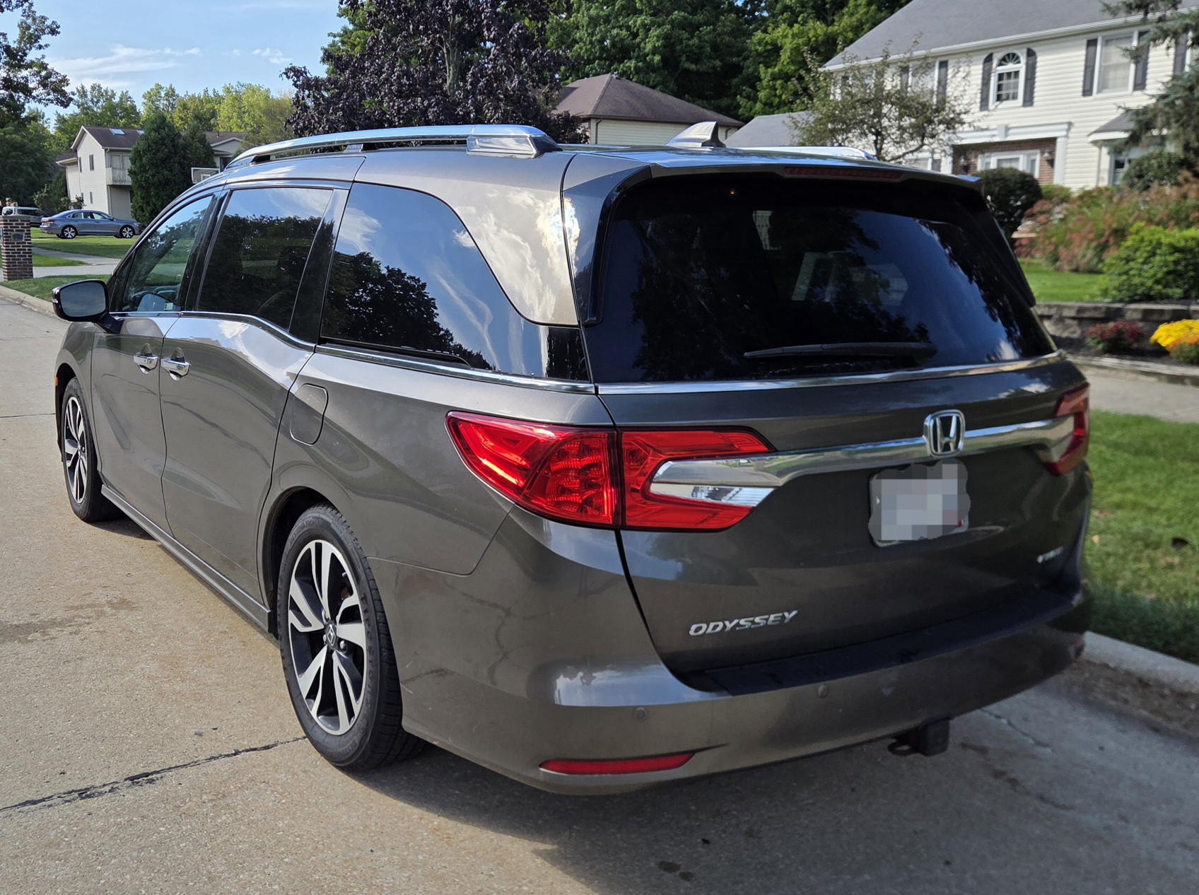 Used 2019 Honda Odyssey Elite image 5