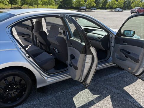 Used 2008 Honda Accord LX image 12