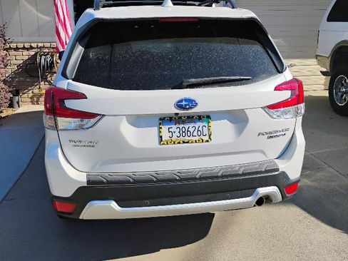 Used 2020 Subaru Forester Touring w/ Popular Package #2 AWD/4WD image 2
