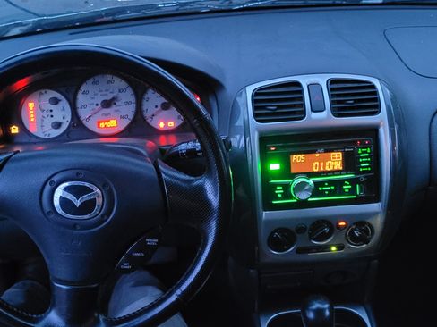 Used 2003 MAZDA Protege5 image 13