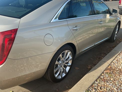 Used 2016 Cadillac XTS Luxury image 2