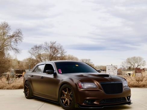 Used 2012 Chrysler 300 SRT8 w/ Leather Interior Group image 2