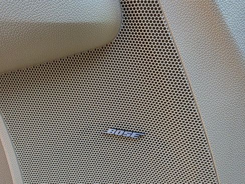 Used 2012 Buick Enclave Premium image 10