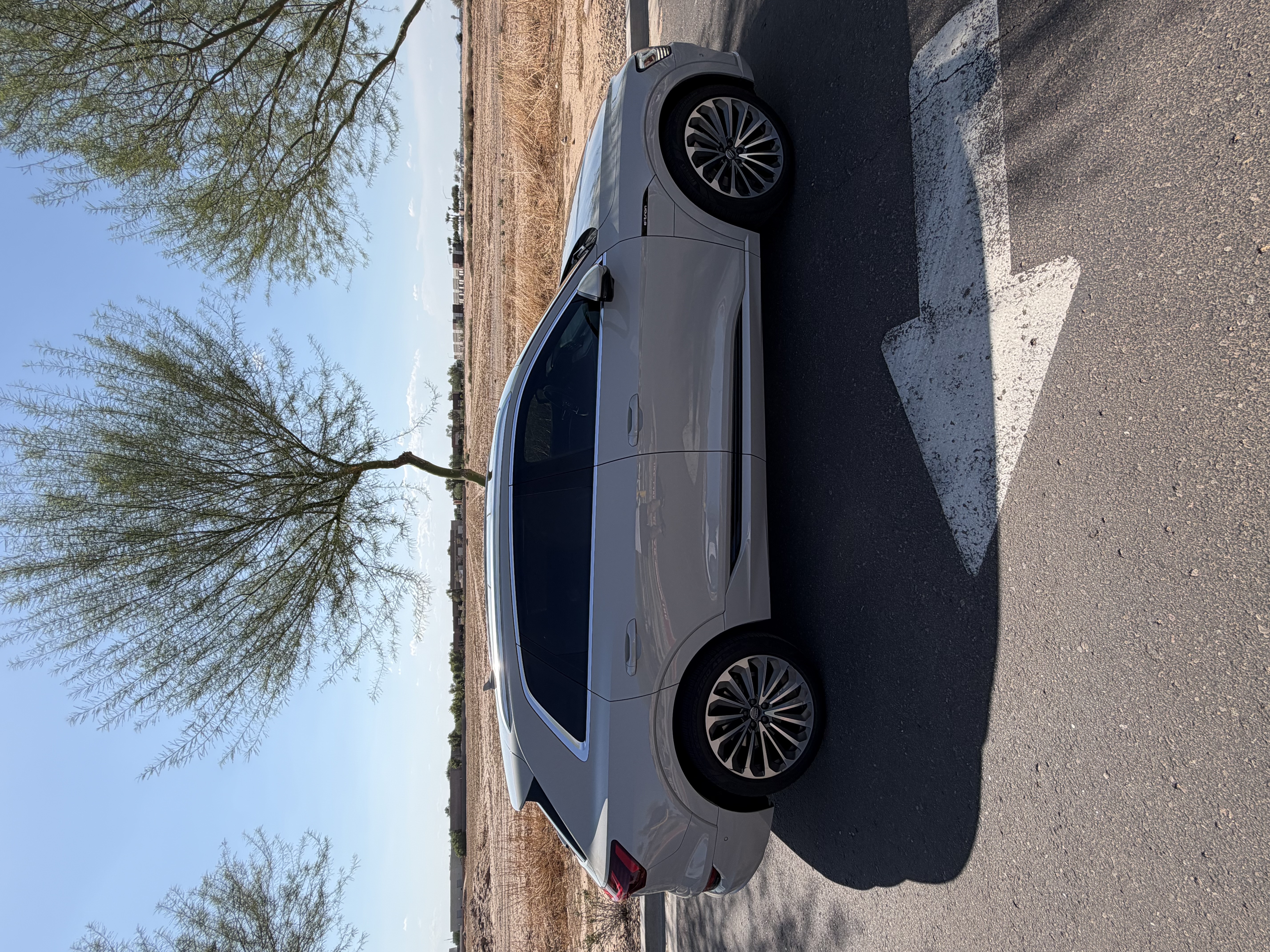 Used 2019 Audi e-tron Prestige w/ Prestige Package AWD/4WD image 6