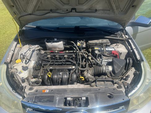 Used 2011 Ford Focus SEL w/ 301A Rapid Spec Order Code FWD image 12