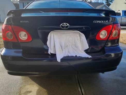 Used 2005 Toyota Corolla CE image 4