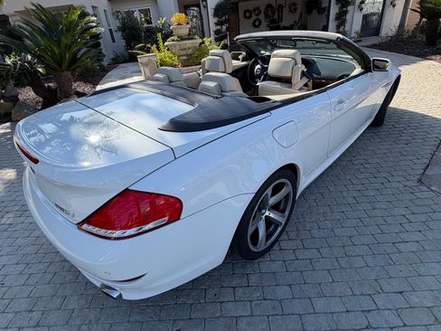 Used 2008 BMW 650i Convertible image 2