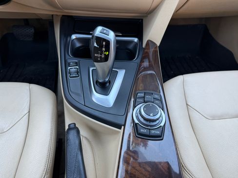 Used 2013 BMW 335i xDrive Sedan image 12