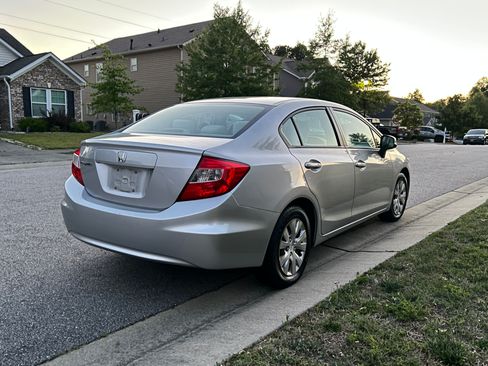 Used 2012 Honda Civic LX image 2