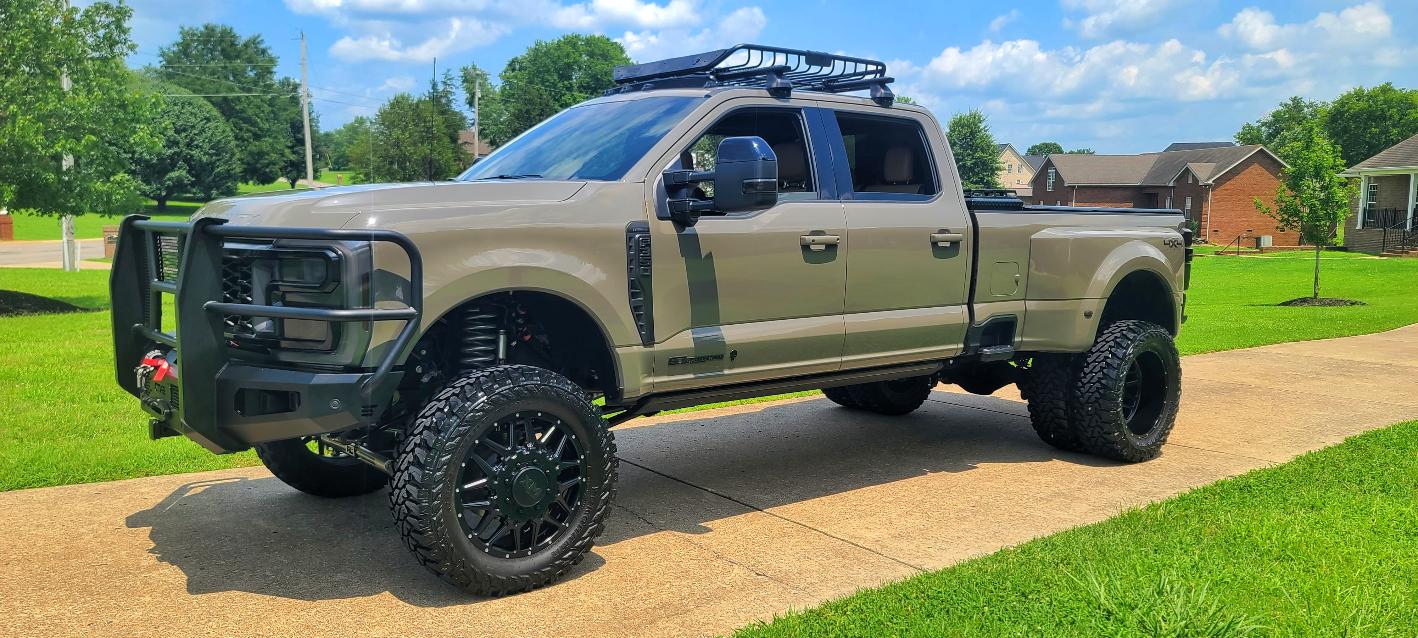 Used 2026 Ford F350 Lariat AWD/4WD image 17