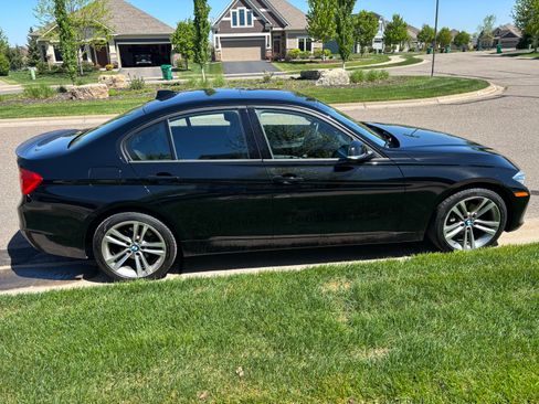 Used 2014 BMW 328i xDrive Sedan AWD/4WD image 4