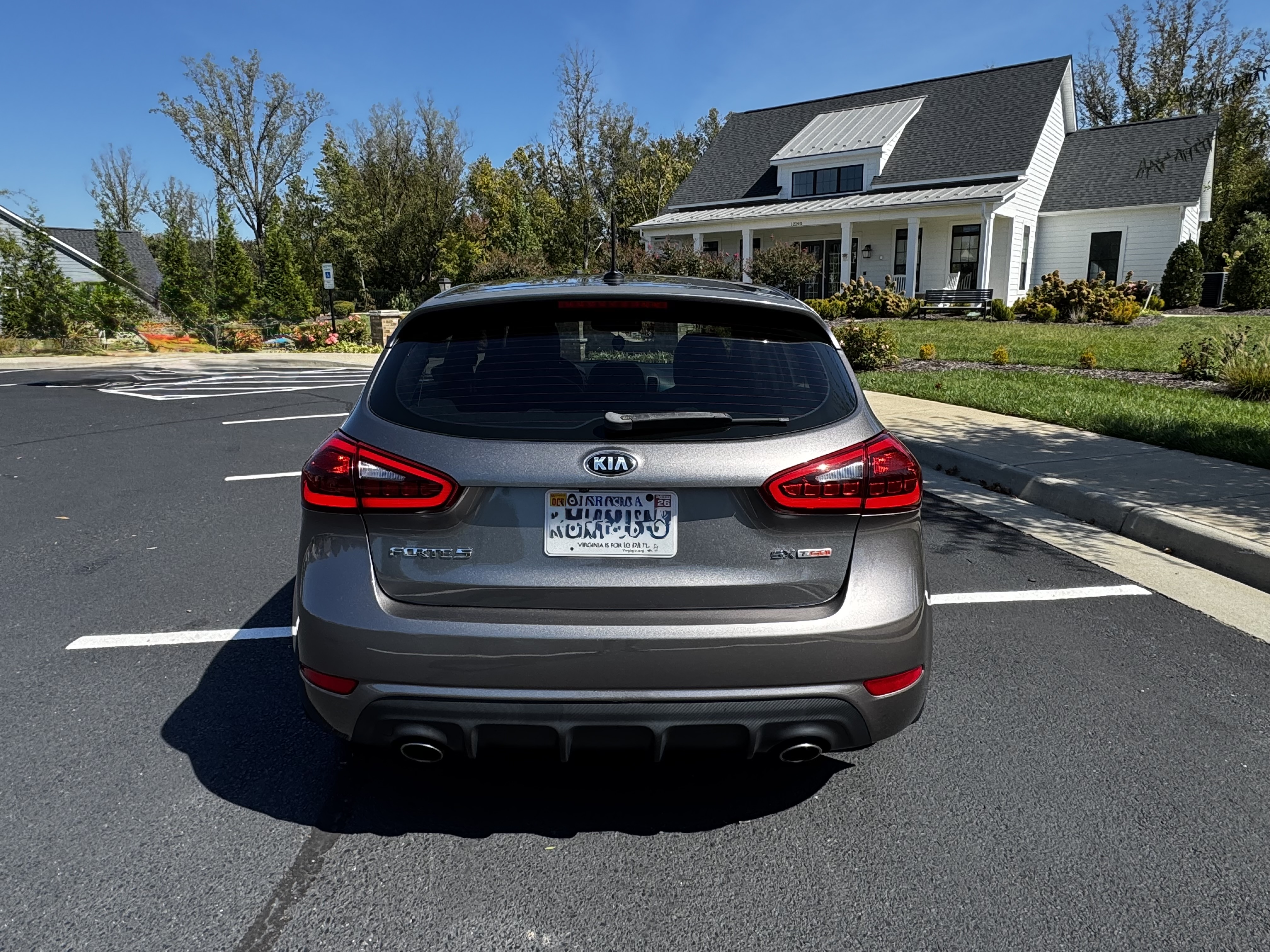 Used 2015 Kia Forte SX w/ SX Premium Package FWD image 12