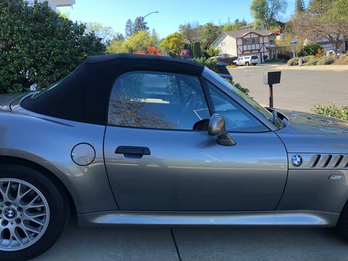 Used 2001 BMW Z3 2.5i RWD image 8