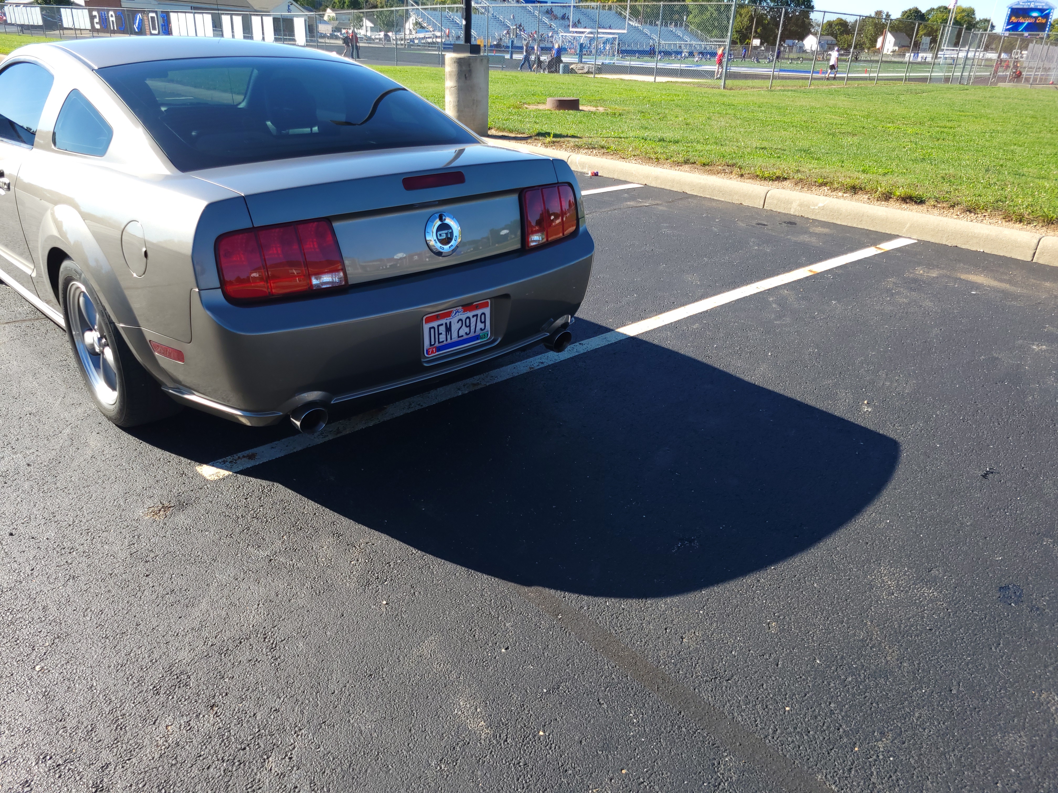 Used 2005 Ford Mustang GT RWD image 4