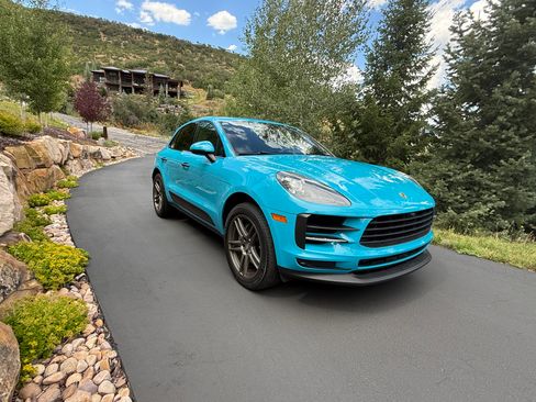 Used 2021 Porsche Macan S AWD/4WD image 6