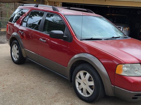 Used 2006 Ford Freestyle SE image 4