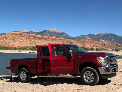 Used 2016 Ford F250 XLT w/ XLT Premium Package image 4