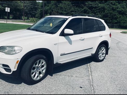 Used 2012 BMW X5 xDrive35i AWD/4WD image 1