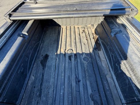 Used 2018 Nissan Titan Platinum Reserve w/ Platinum Utility Package image 6