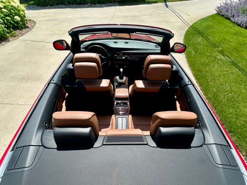 Used 2012 BMW 335i Convertible RWD image 5