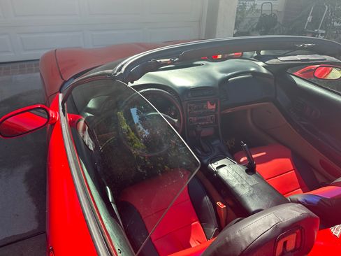 Used 2003 Chevrolet Corvette Convertible w/ Preferred Equipment Group1 image 31