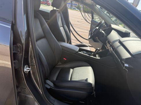 Used 2021 MAZDA MAZDA3 s AWD/4WD image 17