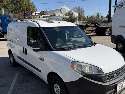 Used 2021 RAM ProMaster City Tradesman image 8