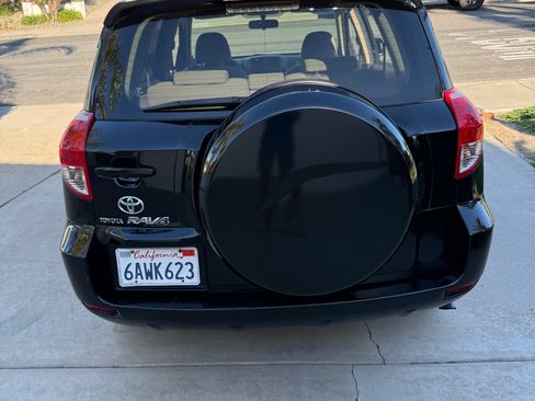 Used 2007 Toyota RAV4 2WD image 10