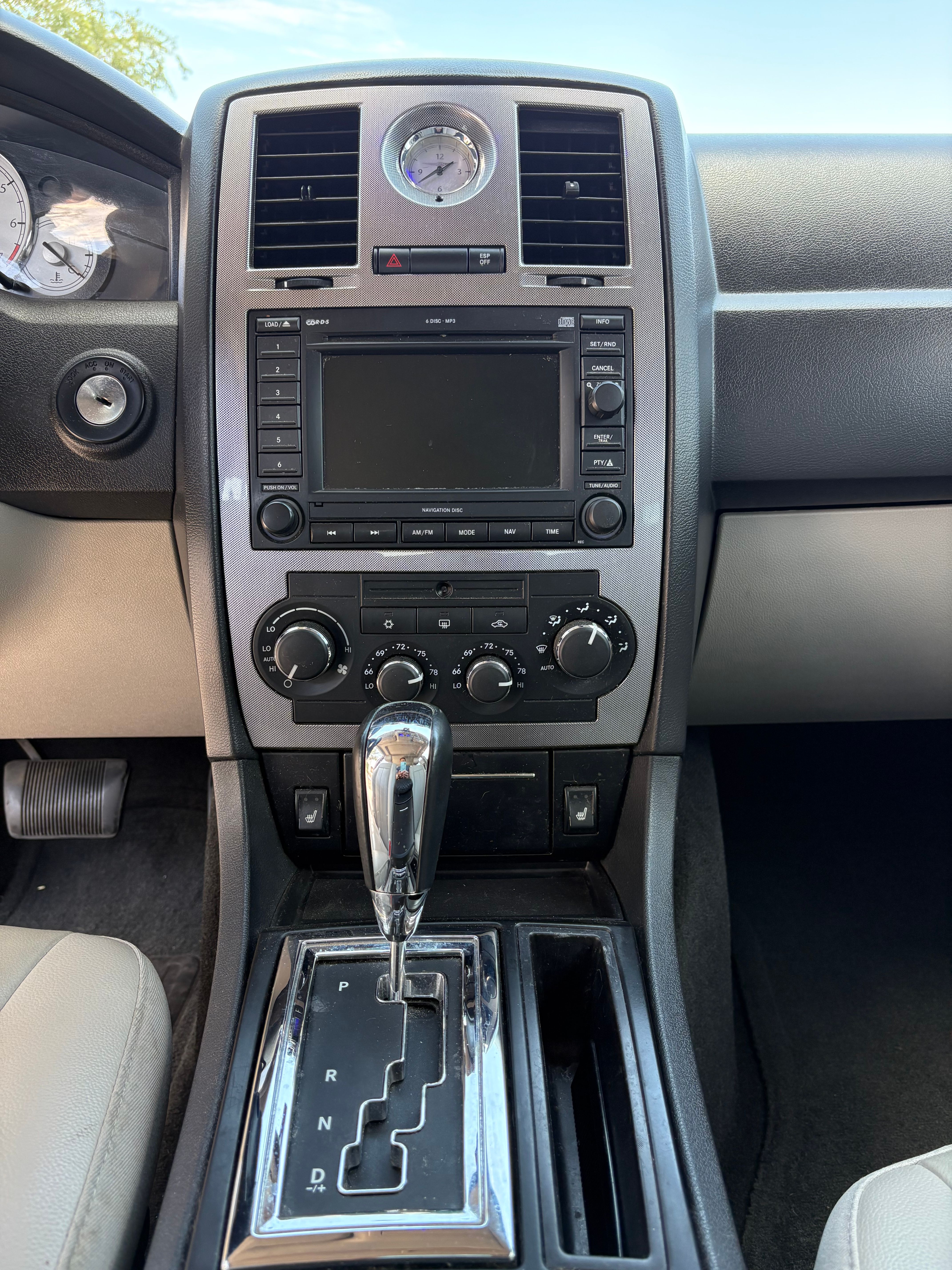 Used 2007 Chrysler 300 Touring L RWD image 20