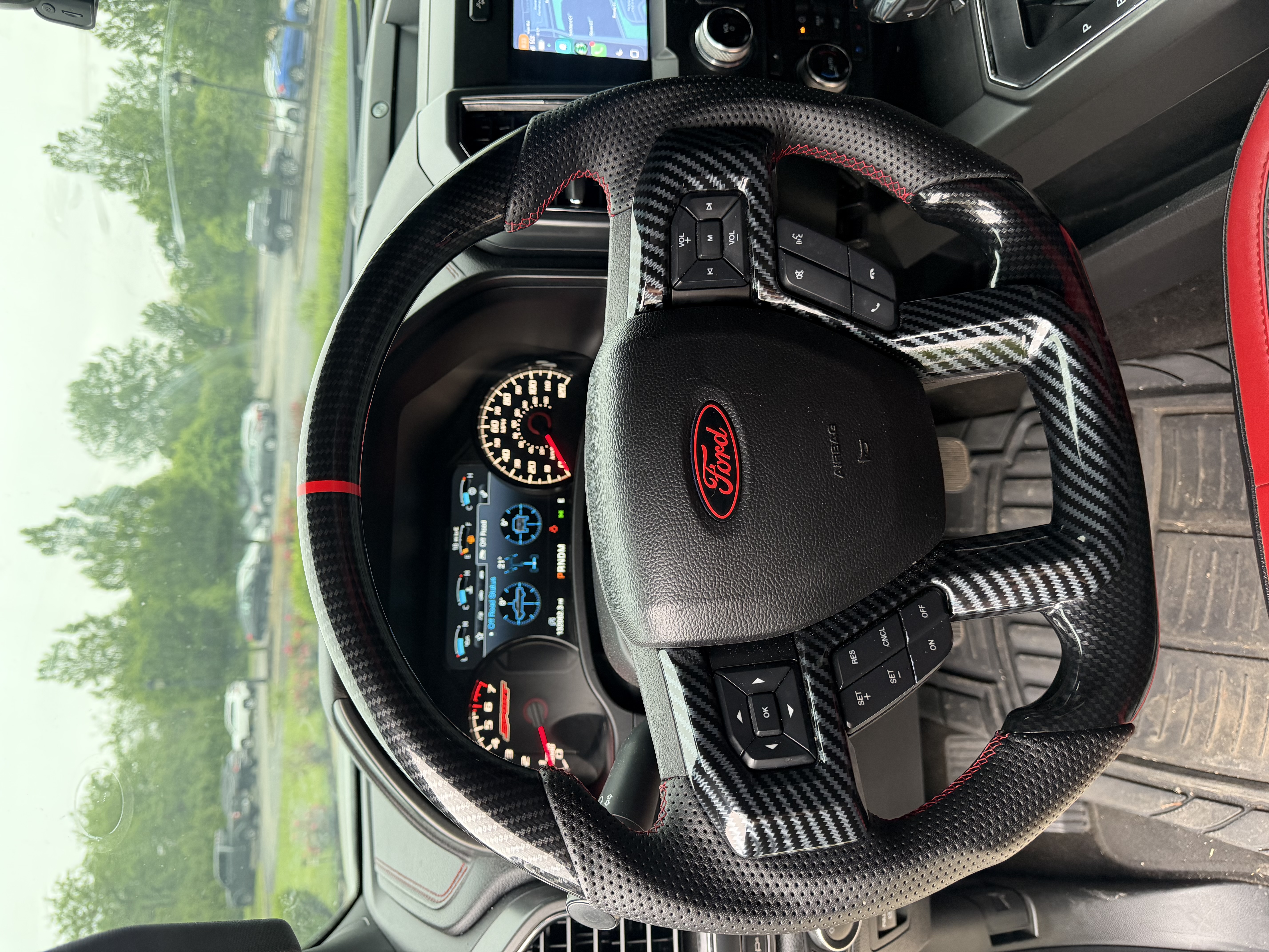 Used 2018 Ford F150 Lariat w/ Equipment Group 502A Luxury AWD/4WD image 13