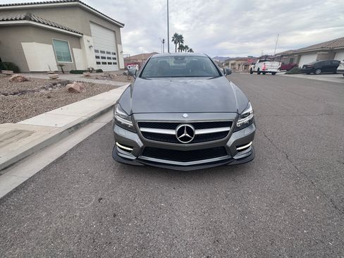 Used 2012 Mercedes-Benz CLS 550 4MATIC image 1