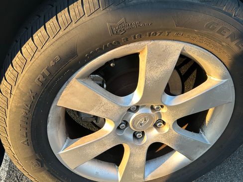 Used 2008 Hyundai Santa Fe SE image 16