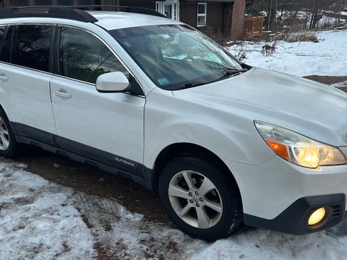 Used 2013 Subaru Outback 2.5i Premium image 6
