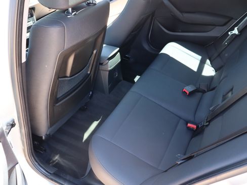Used 2013 BMW X1 sDrive28i RWD image 18