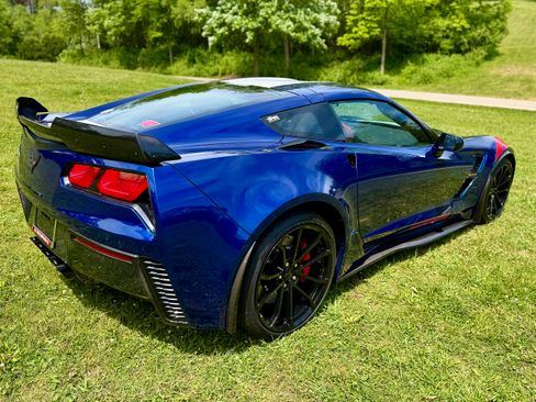 Used 2019 Chevrolet Corvette Grand Sport RWD image 20