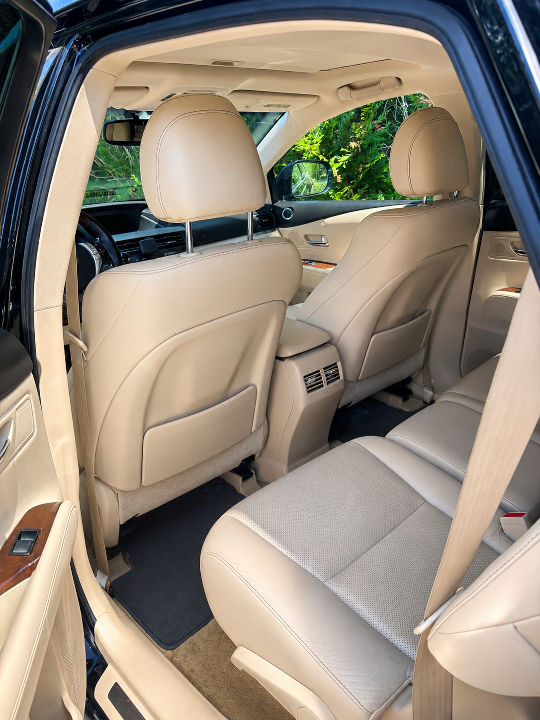 Used 2013 Lexus RX 450h AWD w/ Navigation Pkg image 8
