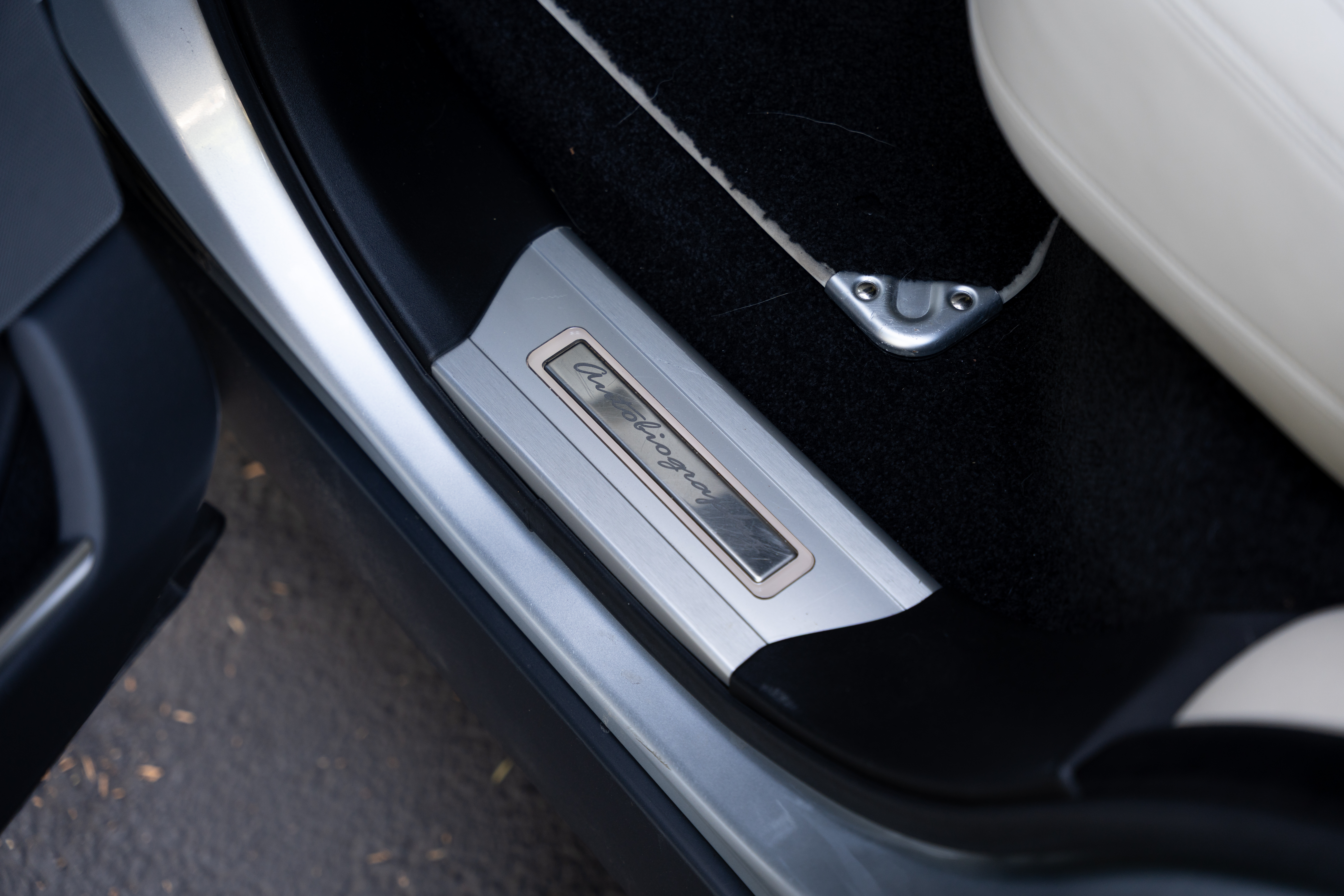 Used 2018 Land Rover Range Rover Autobiography AWD/4WD image 18