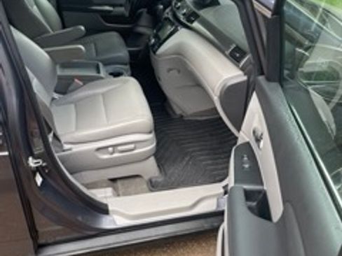 Used 2014 Honda Odyssey EX-L image 12