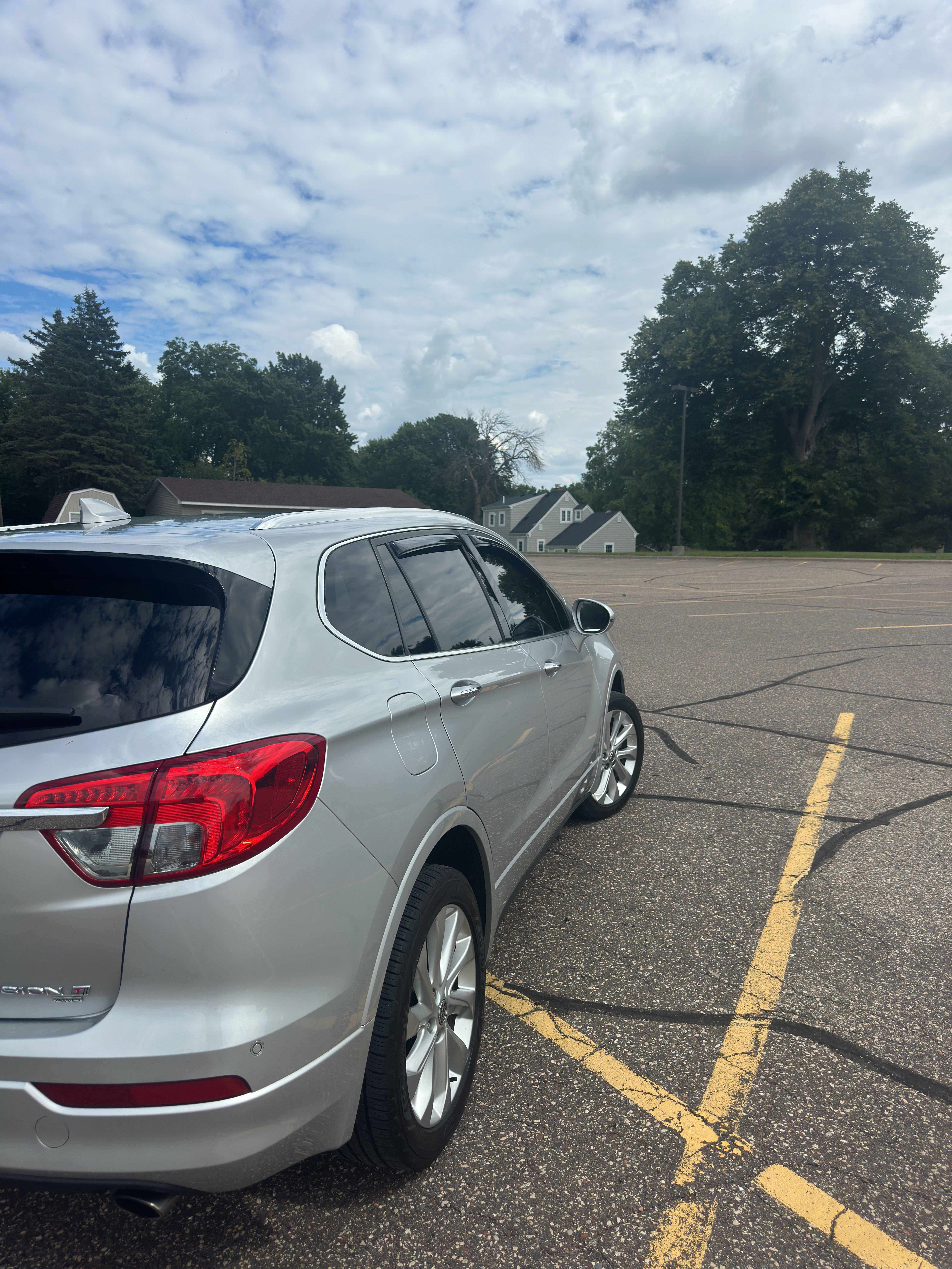 Used 2016 Buick Envision Premium AWD/4WD image 4