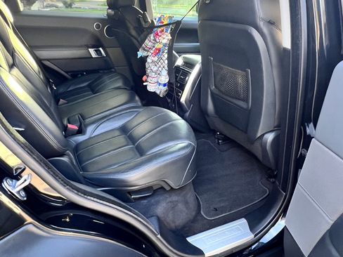 Used 2015 Land Rover Range Rover Sport HSE image 9