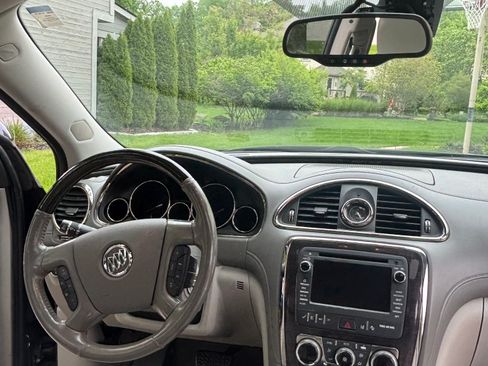 Used 2016 Buick Enclave Premium w/ Experience Buick Package image 9