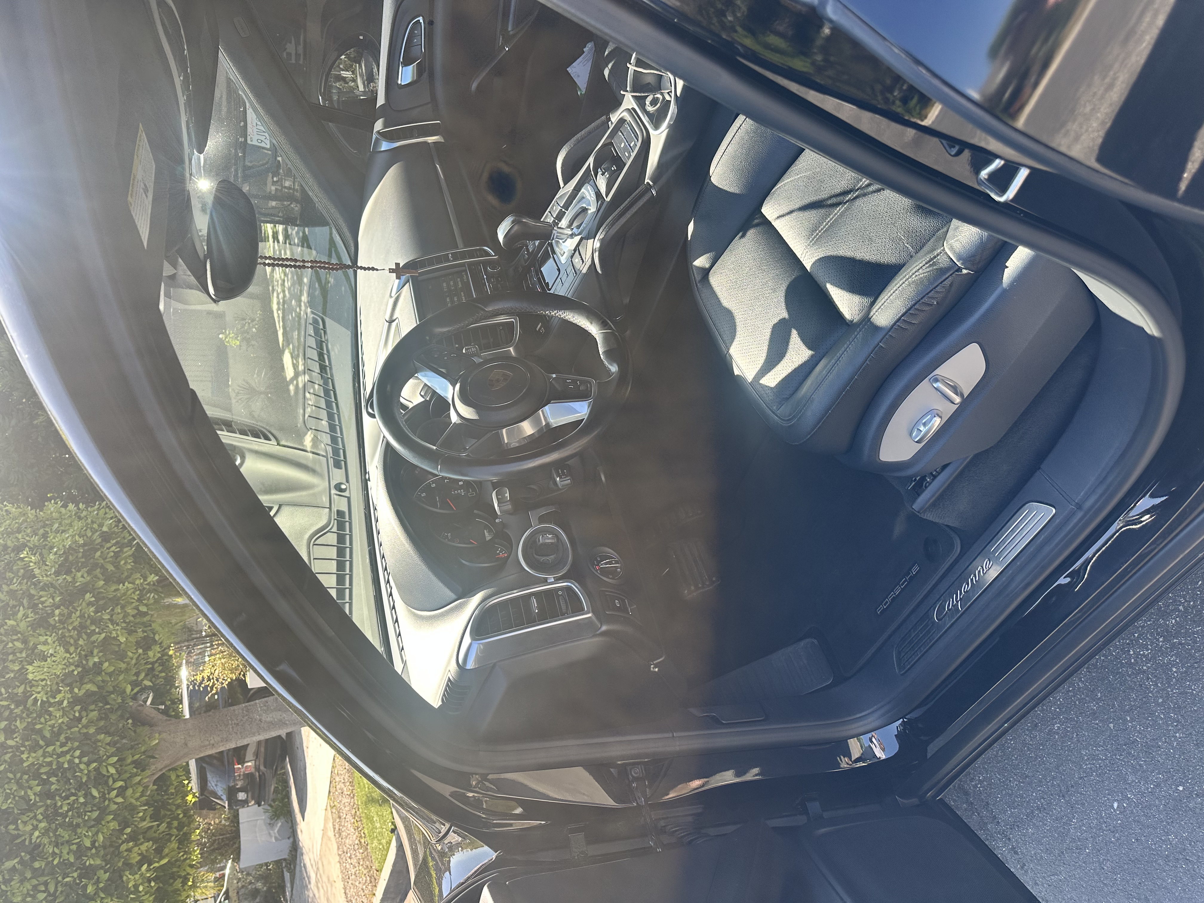 Used 2016 Porsche Cayenne AWD/4WD image 15