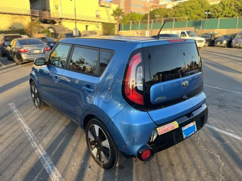 Used 2016 Kia Soul + w/ Designer's Package image 6